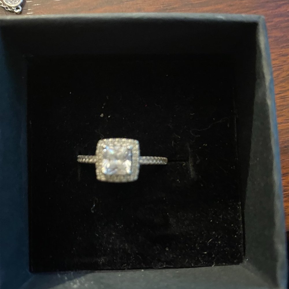 Sterling Silver Ring - Size 8